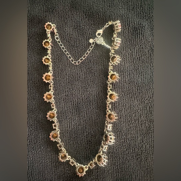 Betsey Johnson Pink Crystal Bows Jewel Gold Cupcake Stone Necklace - Picture 3 of 6